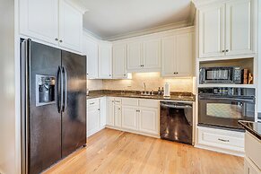 Beautiful Lake Sinclair Retreat w/ Dock & Deck!