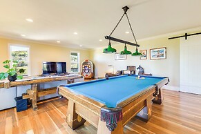 Kelseyville Home w/ Private Pool & Vineyard Views!