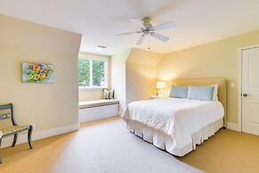 Kelseyville Home w/ Private Pool & Vineyard Views!