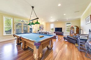 Kelseyville Home w/ Private Pool & Vineyard Views!