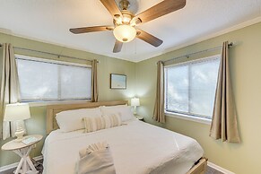 1 Mi to Beach, Pool Access: Hilton Head Island Gem