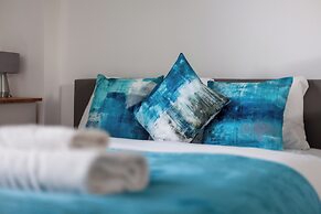 Modern 1bed with Panoramic View London