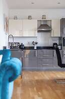 Modern 1bed with Panoramic View London