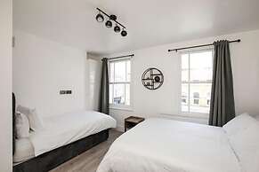 Camberwell Apartment - Stylish 4 Bed