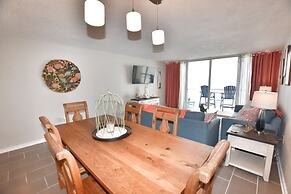 0704 Waters Edge Resort 1 Bedroom Condo by RedAwning