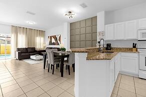 3 Bed/2.5 Bath Perfect Family Home Bunk Beds 3 Bedroom Townhouse by Re