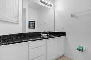 3 Bed/2.5 Bath Perfect Family Home Bunk Beds 3 Bedroom Townhouse by Re