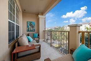 Vista Cay Luxury Rhapsody 3 Bedroom Condo by RedAwning