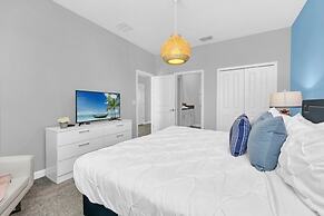 Storey Lake 6 Bed Home- King Master On 1st Floor 6 Bedroom Villa by Re