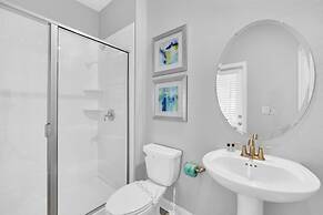 Storey Lake 6 Bed Home- King Master On 1st Floor 6 Bedroom Villa by Re