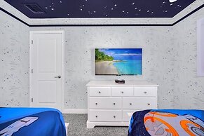 4710kings 6 Bedroom Villa by RedAwning