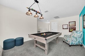 4710kings 6 Bedroom Villa by RedAwning