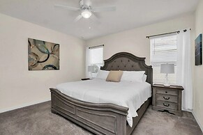 Luxury 6 Bed Private Pool Home In Solterra Resort 6 Bedroom Home by Re