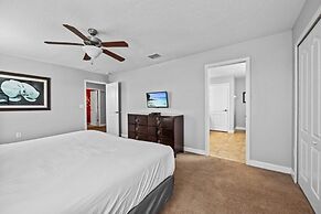 Star Wars 7 Bed Pool Home With Game Room 7 Bedroom Home by RedAwning