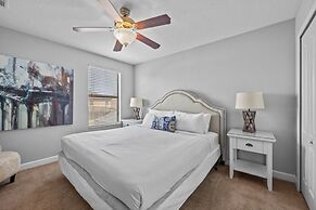 Star Wars 7 Bed Pool Home With Game Room 7 Bedroom Home by RedAwning