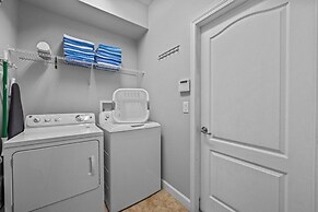 Star Wars 7 Bed Pool Home With Game Room 7 Bedroom Home by RedAwning