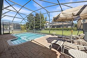 Star Wars 7 Bed Pool Home With Game Room 7 Bedroom Home by RedAwning