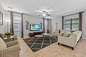 Star Wars 7 Bed Pool Home With Game Room 7 Bedroom Home by RedAwning