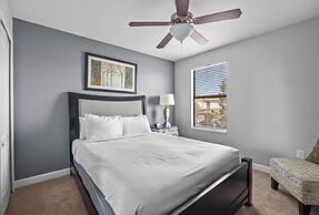 Star Wars 7 Bed Pool Home With Game Room 7 Bedroom Home by RedAwning