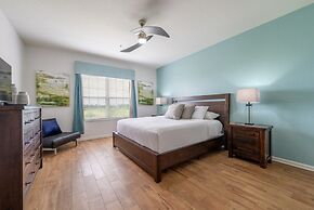 Your Vista Cay Lakeview Allure 3 Bedroom Condo by RedAwning