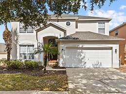 Treasure Hunt Retreat 6 Bedroom Home by RedAwning