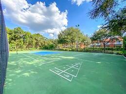 Treasure Hunt Retreat 6 Bedroom Home by RedAwning