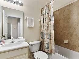 Oakwater Retreat 3 Bedroom Condo