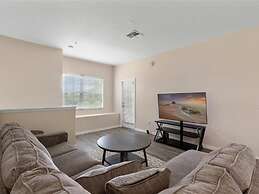 Oakwater Retreat 3 Bedroom Condo