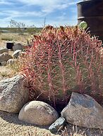 Spy Mountain Hideaway On 5 Acres W/ Hot Tub & Privacy! 1 Bedroom Home 