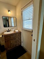 Spy Mountain Hideaway On 5 Acres W/ Hot Tub & Privacy! 1 Bedroom Home 