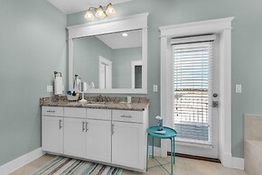 Soundside Bliss 4 Bedroom Home by RedAwning