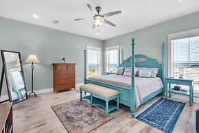 Soundside Bliss 4 Bedroom Home by RedAwning