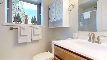 Forest Creek #16 2 Bedroom Condo by RedAwning