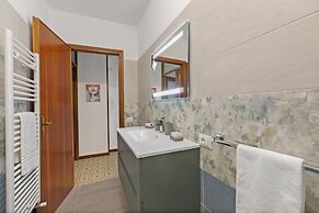 Camelia - Historical Center Near Lake