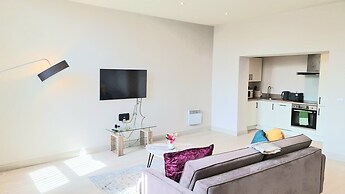 Leeds City Escape - Stylish Apartment