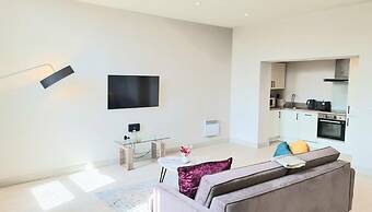 Leeds City Escape - Stylish Apartment