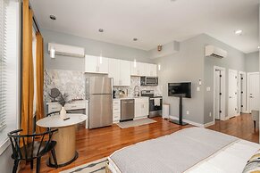 Findlay Market Suite 4