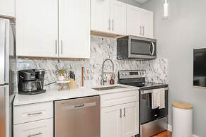 Findlay Market Suite 4