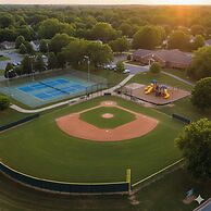 Arkstone Retreat Suites, 3 in 1!