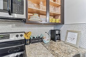 Dream Condo in Desirable West End!