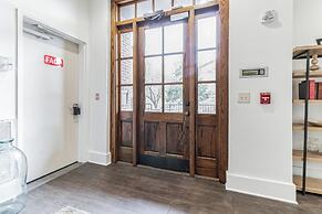 Dream Condo in Desirable West End!