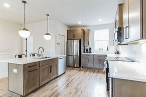 Eastside Elegance A Nashville Adventure Awaits!