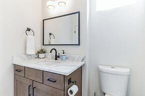 Eastside Elegance A Nashville Adventure Awaits!