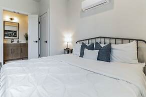 Eastside Elegance A Nashville Adventure Awaits!