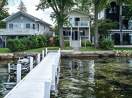 Sunset Getaway on Delavan Lake