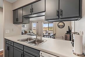 Luxurious Golf Front - Home for 4
