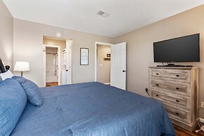 Luxurious Golf Front - Home for 4