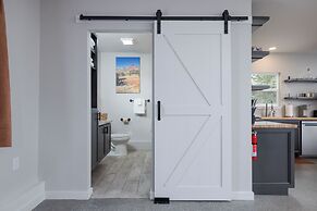 Hideaway of Highway 20