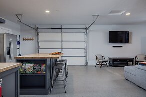 Hideaway of Highway 20