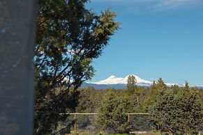 Hideaway of Highway 20